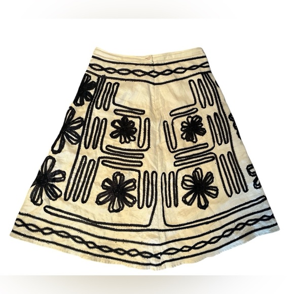 Carole Little Ladies Linen Embroidered Skirt Beige / Black Size 10 - Picture 2 of 5